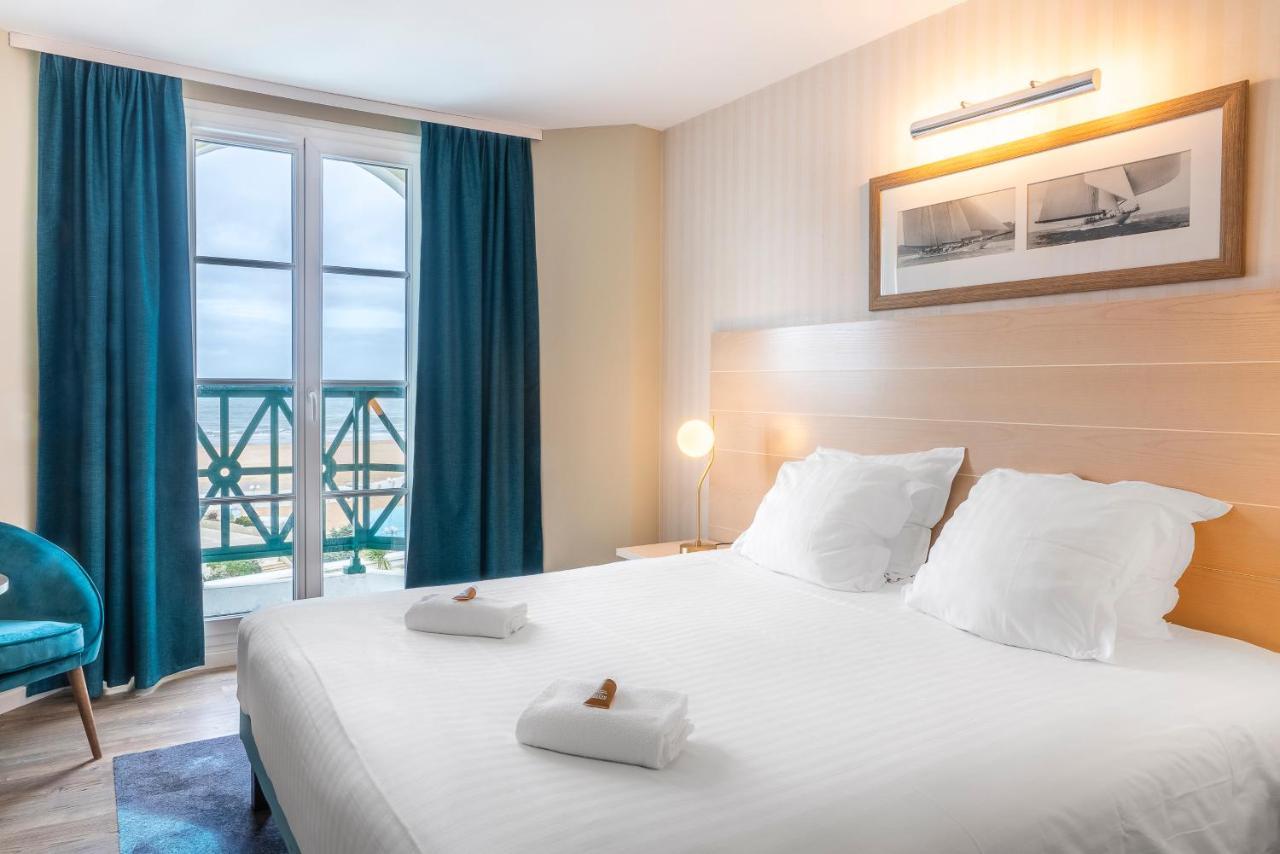 Sowell Hotels Le Beach ทรูวิลล์-ซูร์-แมร์ ภายนอก รูปภาพ