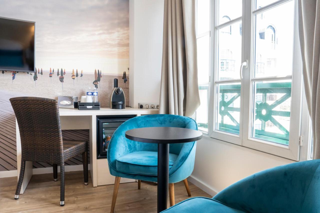 Sowell Hotels Le Beach ทรูวิลล์-ซูร์-แมร์ ภายนอก รูปภาพ